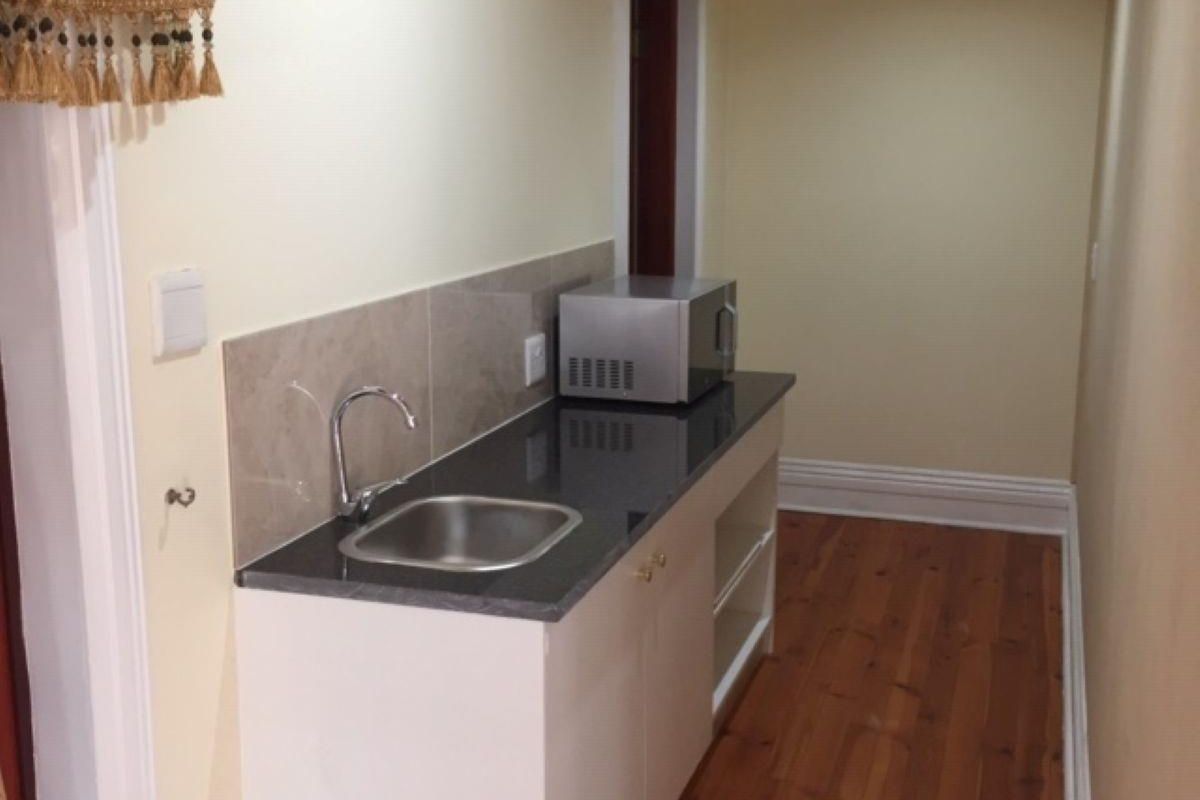 Apartment To Rent in Groenkloof, Pretoria (312) - Photo 5