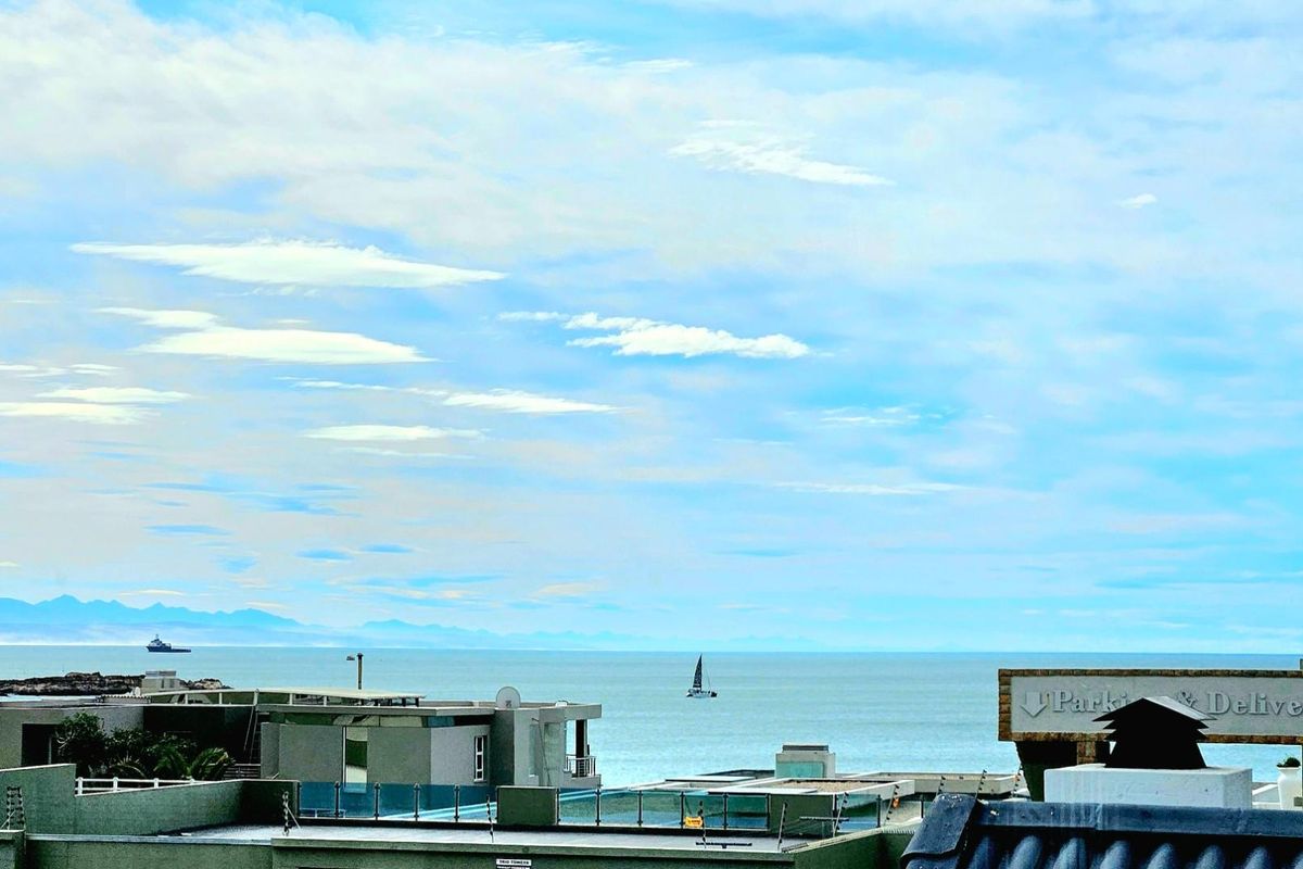 Duplex For Sale in Diaz Beach, Mossel Bay - Photo 2