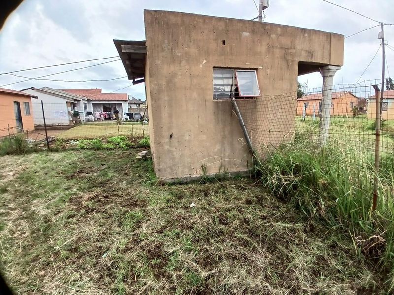 House For Sale in Kwamathukuza, Newcastle, KwaZulu Natal - Photo 5