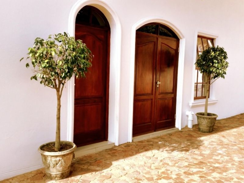 Apartment To Rent in Groenkloof, Pretoria (507) - Photo 2