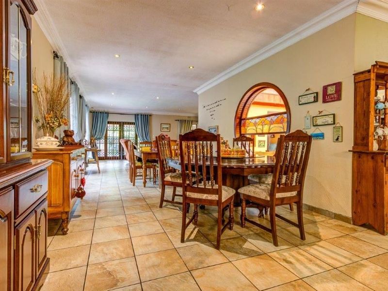 House For Sale in Van Riebeeck Park, Kempton Park - Photo 5