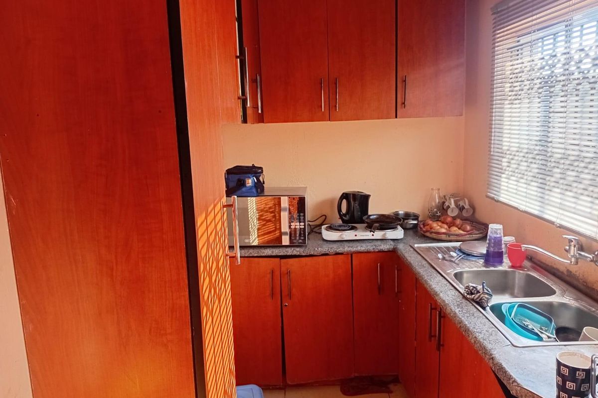 House For Sale in Seshego 9B, Polokwane - Photo 3