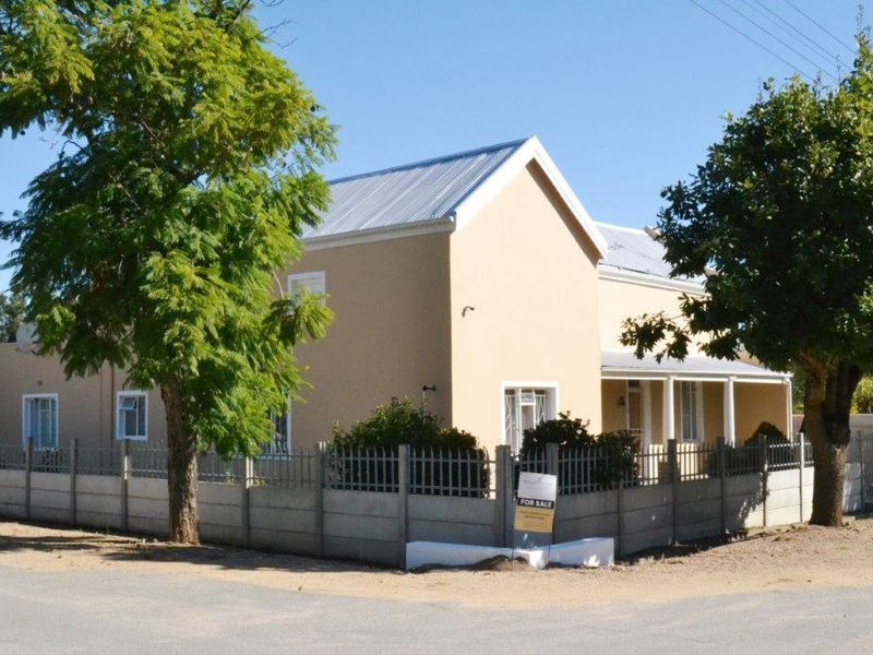 Modern Old Lady - 200 sqm house in Porterville on 957 sqm erf - Photo 1