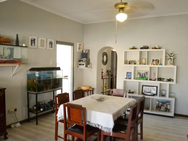 Modern Old Lady - 200 sqm house in Porterville on 957 sqm erf - Photo 10