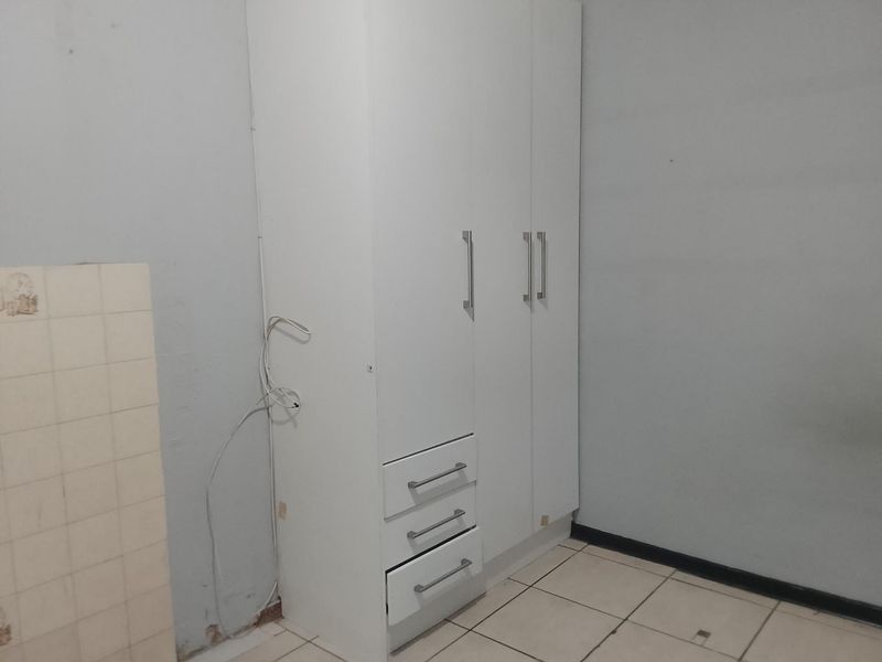 Room To Rent Norkem Park - Photo 2