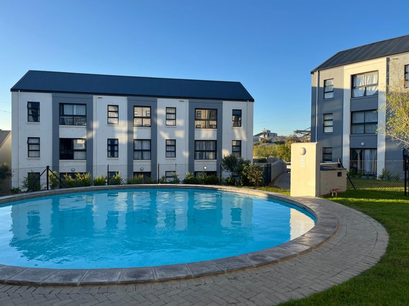 Apartment For Sale in Aan de Wijnlanden, Stellenbosch - Photo 2