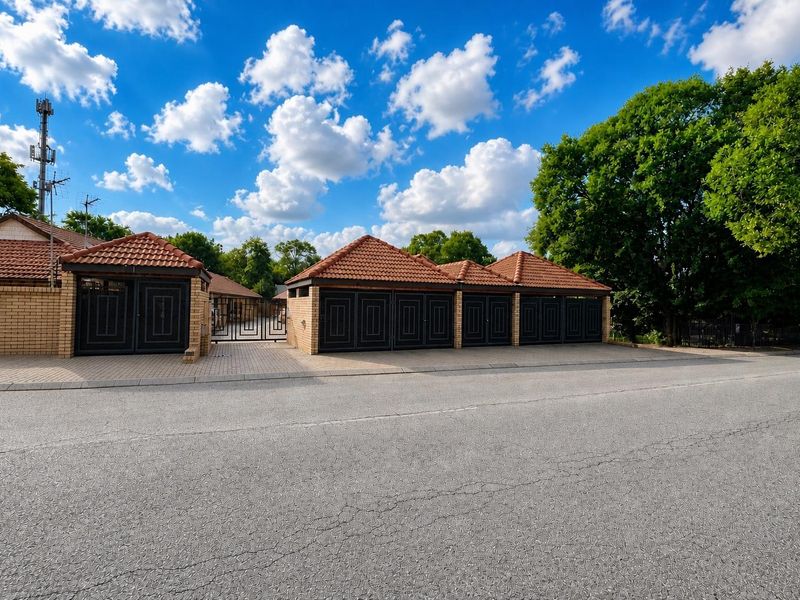 3 Bedroom Townhouse for Sale in Brits | Near Brits High School | Sole Mandate - Photo 1