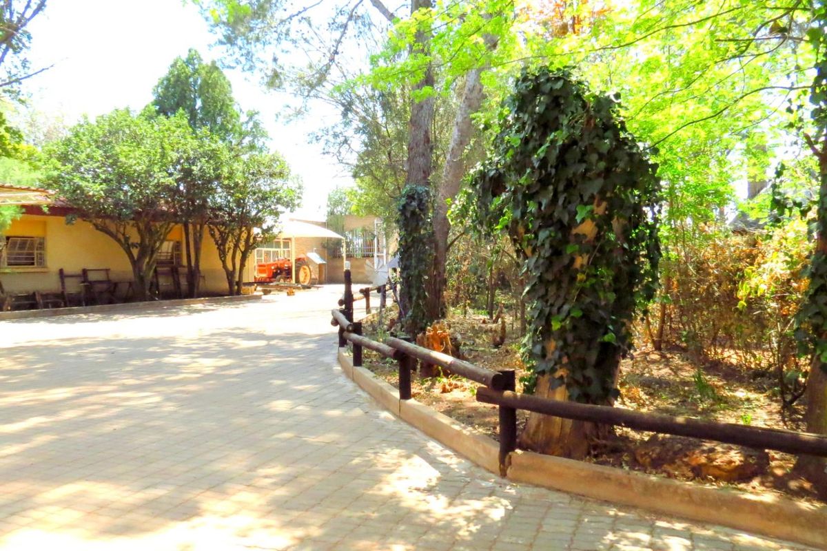 Prime Income-Generating Agricultural Investment - 23.0341 HA Multi-Dwelling Farm - Photo 3