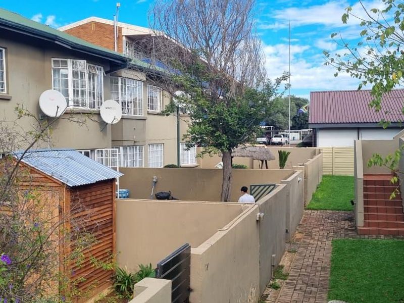 Apartment For Sale in Westwood, Boksburg - Photo 2