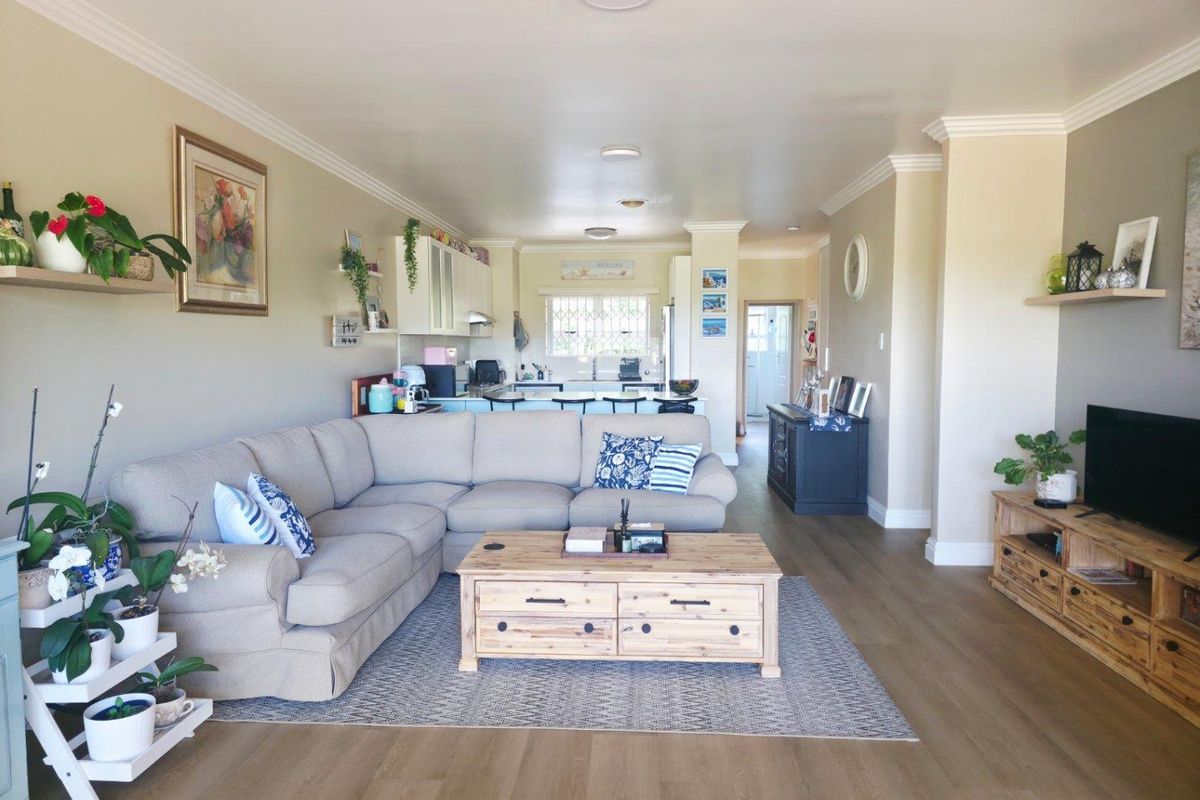 Apartment For Sale in Willard Beach, Ballito, KwaZulu Natal - Photo 3