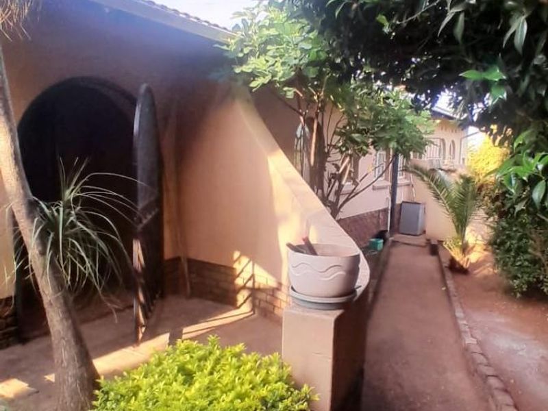 3 Bedroom House To Rent - Photo 5