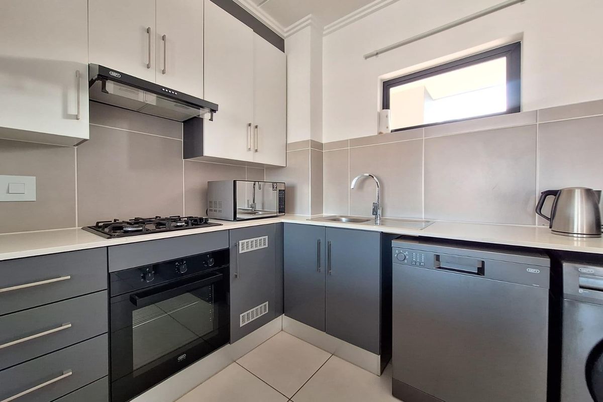 Apartment For Sale in Ballito Central, Ballito, KwaZulu Natal - Photo 2