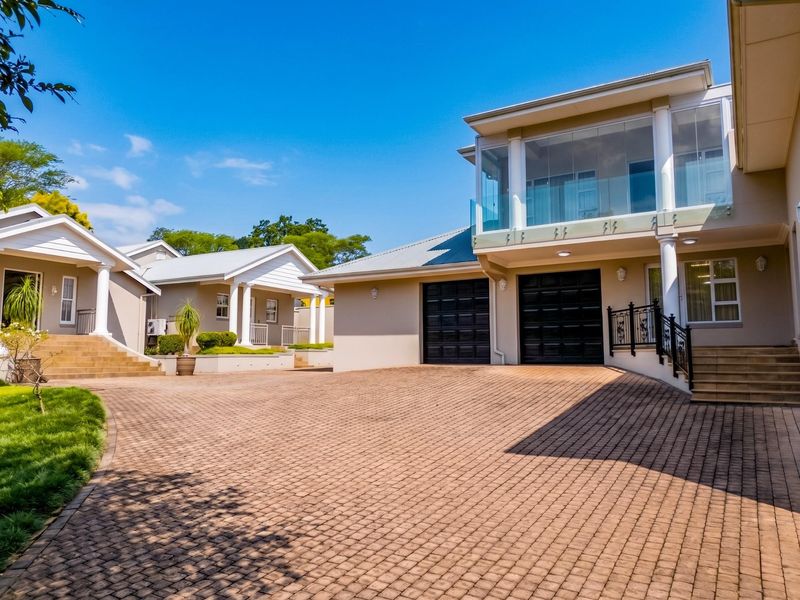 Exclusive Luxury Dual-Living Masterpiece in the Heart of Kloof - Photo 5