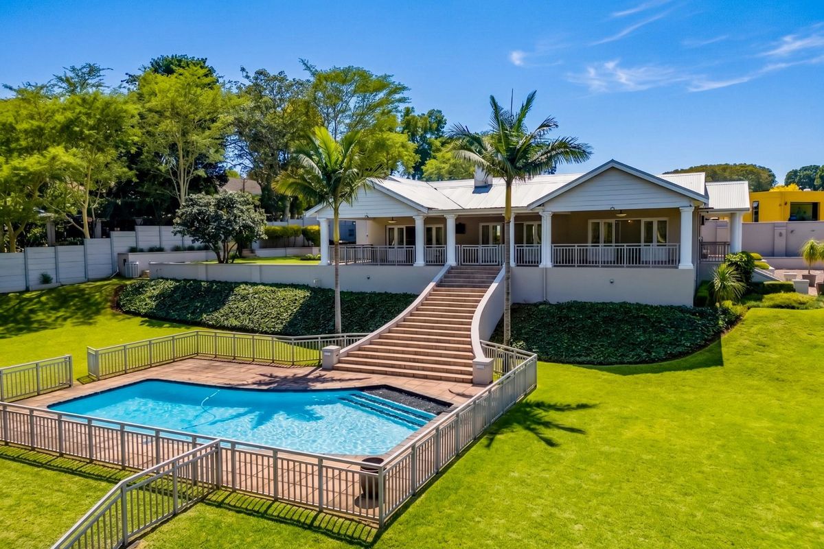Exclusive Luxury Dual-Living Masterpiece in the Heart of Kloof - Photo 3