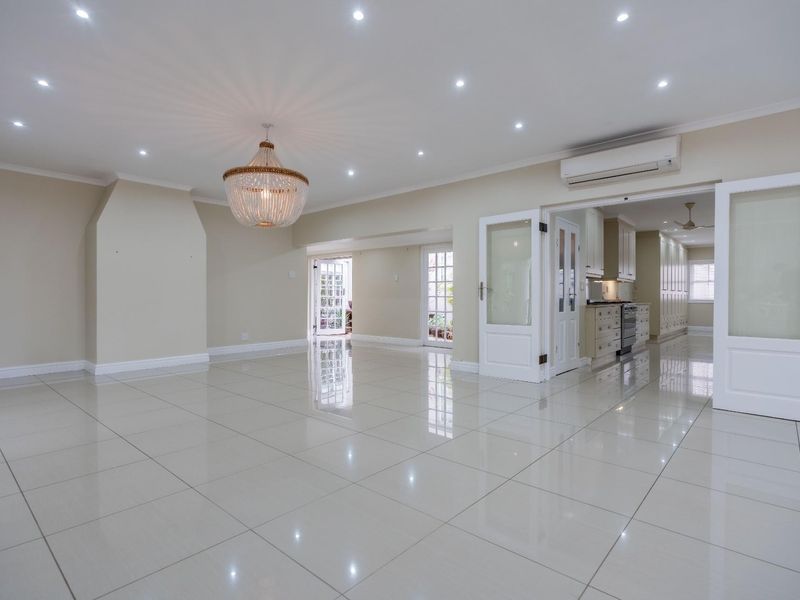 Exclusive Luxury Dual-Living Masterpiece in the Heart of Kloof - Photo 9