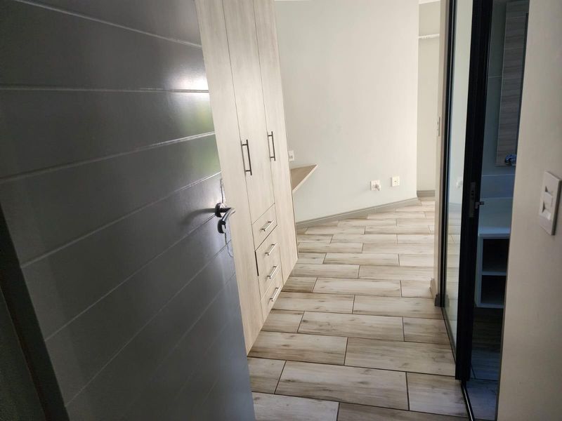 Apartment To Rent in Carlswald - Photo 8