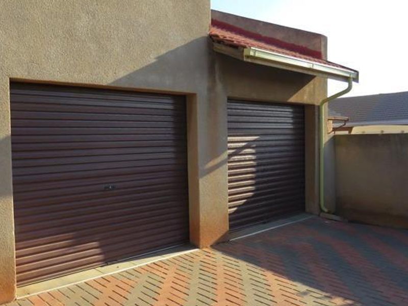 3 Bedroom House To Rent Tembisa - Photo 1