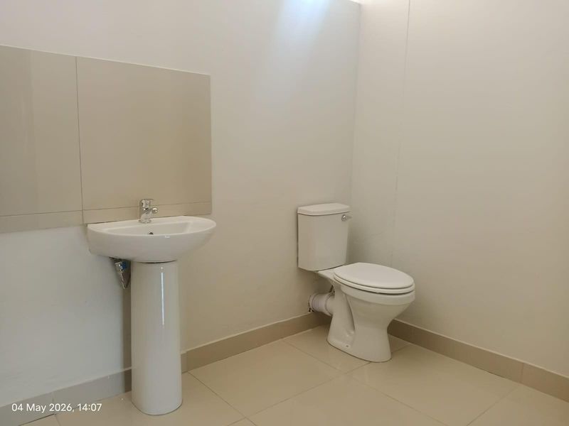 One bedroom apartment avaialble in Amary Heights, walking distance from Peglerae and JST Hosiptal - Photo 7