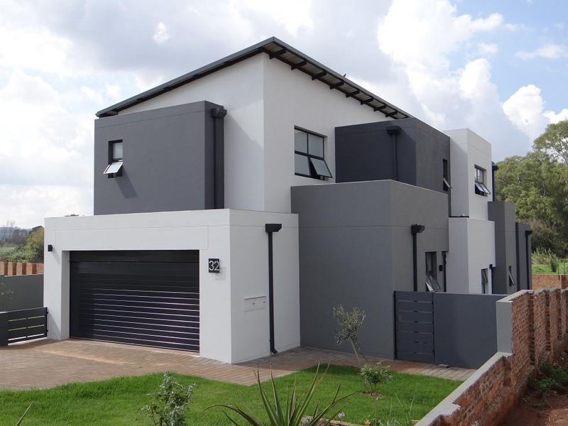 4 Bedroom House For Sale in Fountainbrook Estate, Midstream Estate, Centurion - Photo 3