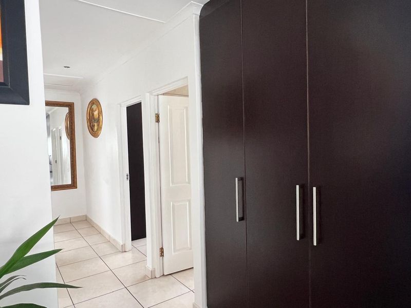 Townhouse For Sale in Nahoon Valley Park, East London - Photo 9
