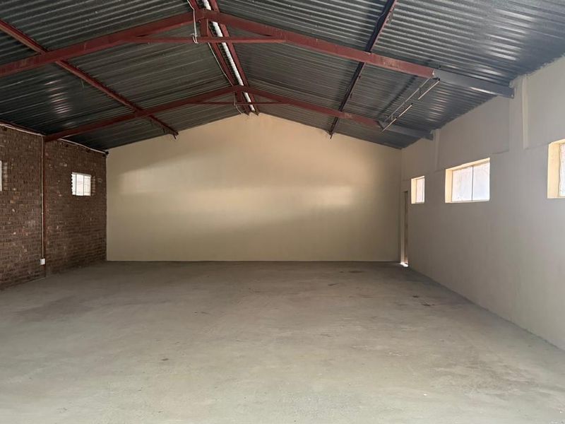 Factory To Rent in Groenkol, Middelburg - Photo 2