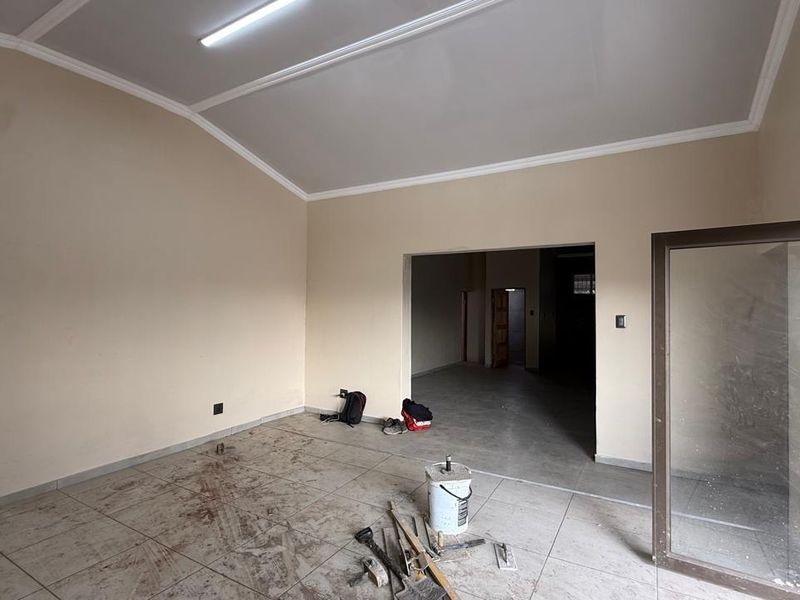 Factory To Rent in Groenkol, Middelburg - Photo 10