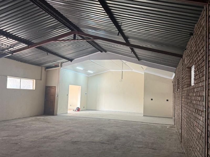 Factory To Rent in Groenkol, Middelburg - Photo 9