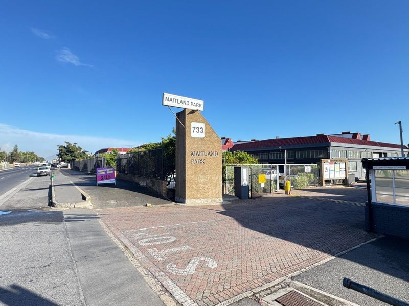 300m2 Warehouse To Let | Maitland Industrial Park | Secure, Functional with Great Natural Sunlight - Photo 4