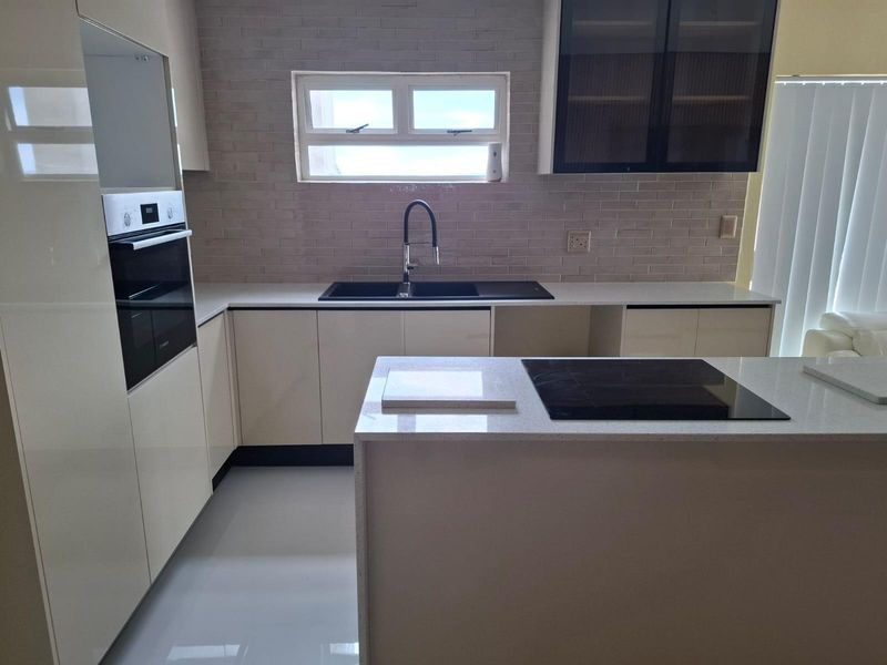 3 Bedroom 2 Bathroom Airbnb Ready Apartment for Sale - Photo 3