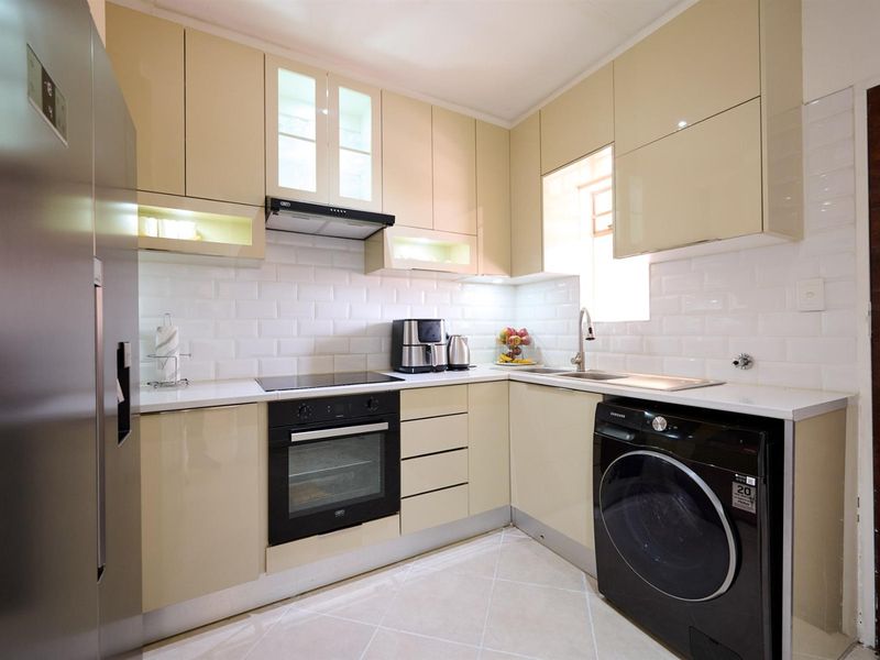 Apartment For Sale in Monavoni, Centurion - Photo 2