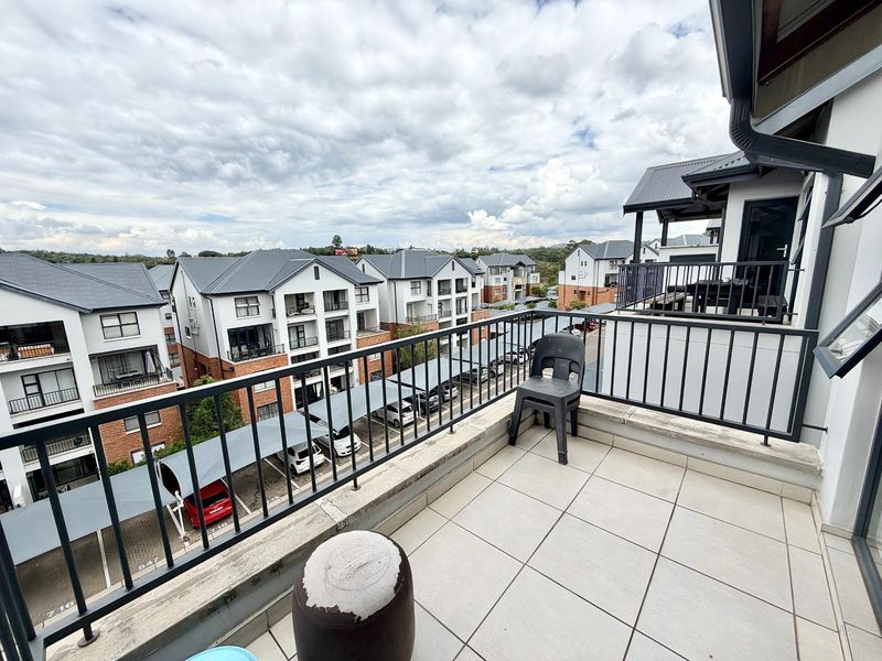 Apartment For Sale in Olivedale, Randburg - Photo 8