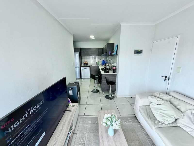 Apartment For Sale in Olivedale, Randburg - Photo 6