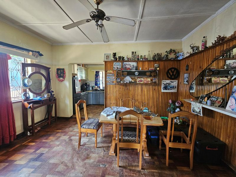 Two Full Houses, One Stand - Investor Opportunity in Capital Park - Photo 9