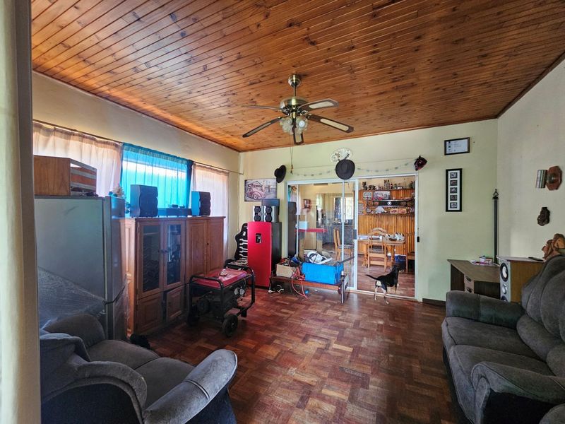 Two Full Houses, One Stand - Investor Opportunity in Capital Park - Photo 10