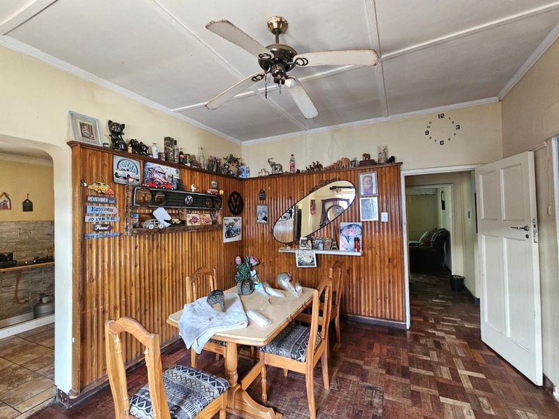 Two Full Houses, One Stand - Investor Opportunity in Capital Park - Photo 7