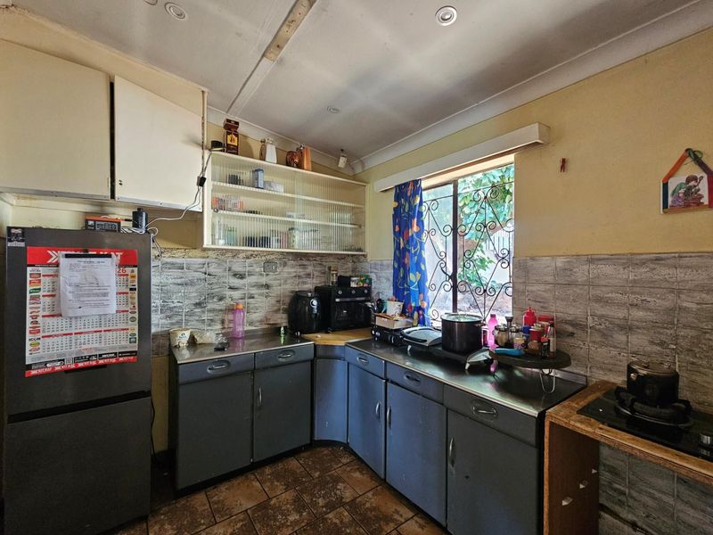 Two Full Houses, One Stand - Investor Opportunity in Capital Park - Photo 6