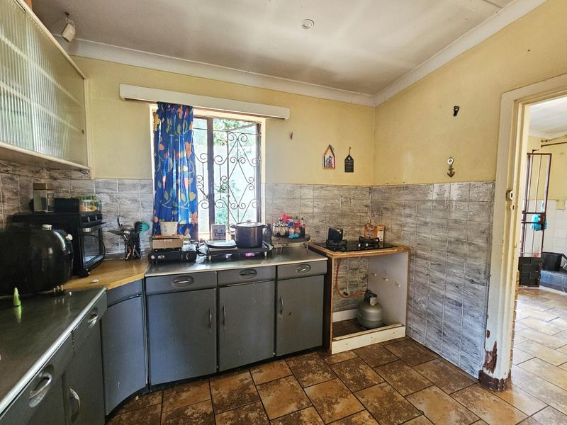 Two Full Houses, One Stand - Investor Opportunity in Capital Park - Photo 5