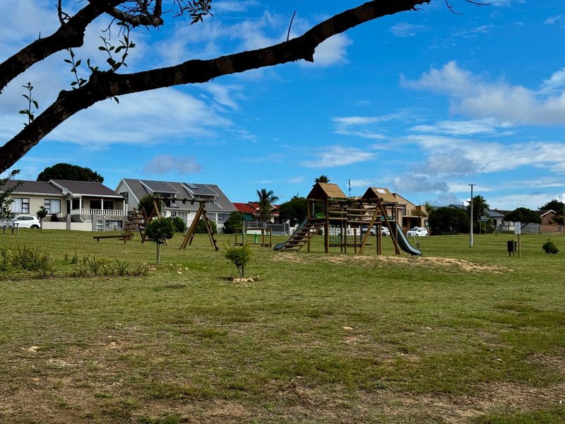 Single-Level Living in Upper Heiderand - Secure, Central, Easy to Maintain - Photo 5