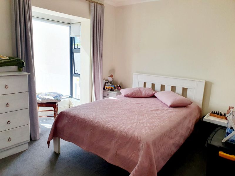 Apartment For Sale in Knysna Central, Knysna - Photo 7