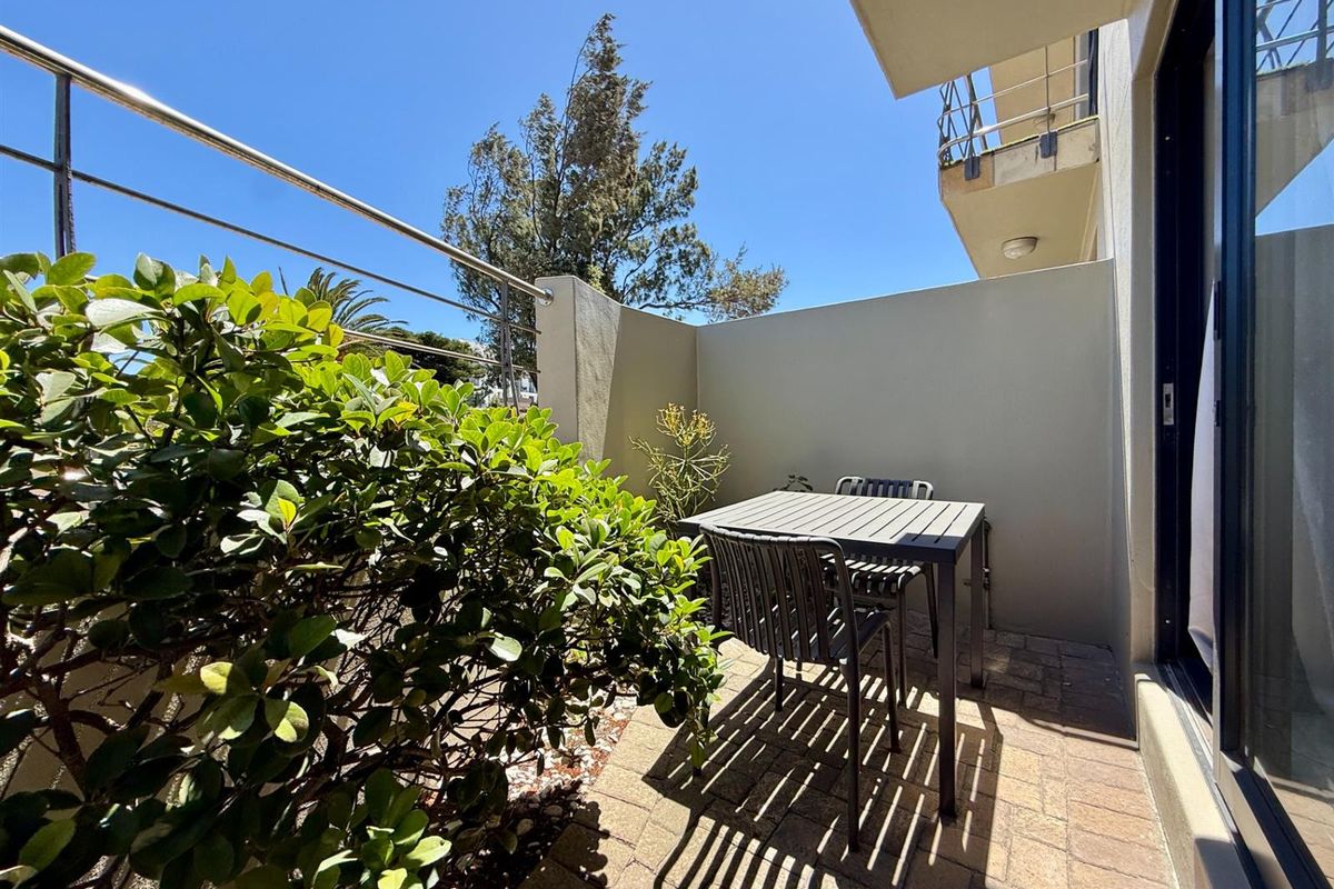 Fully Furnished Apartment To Rent in Waves Edge - Photo 5