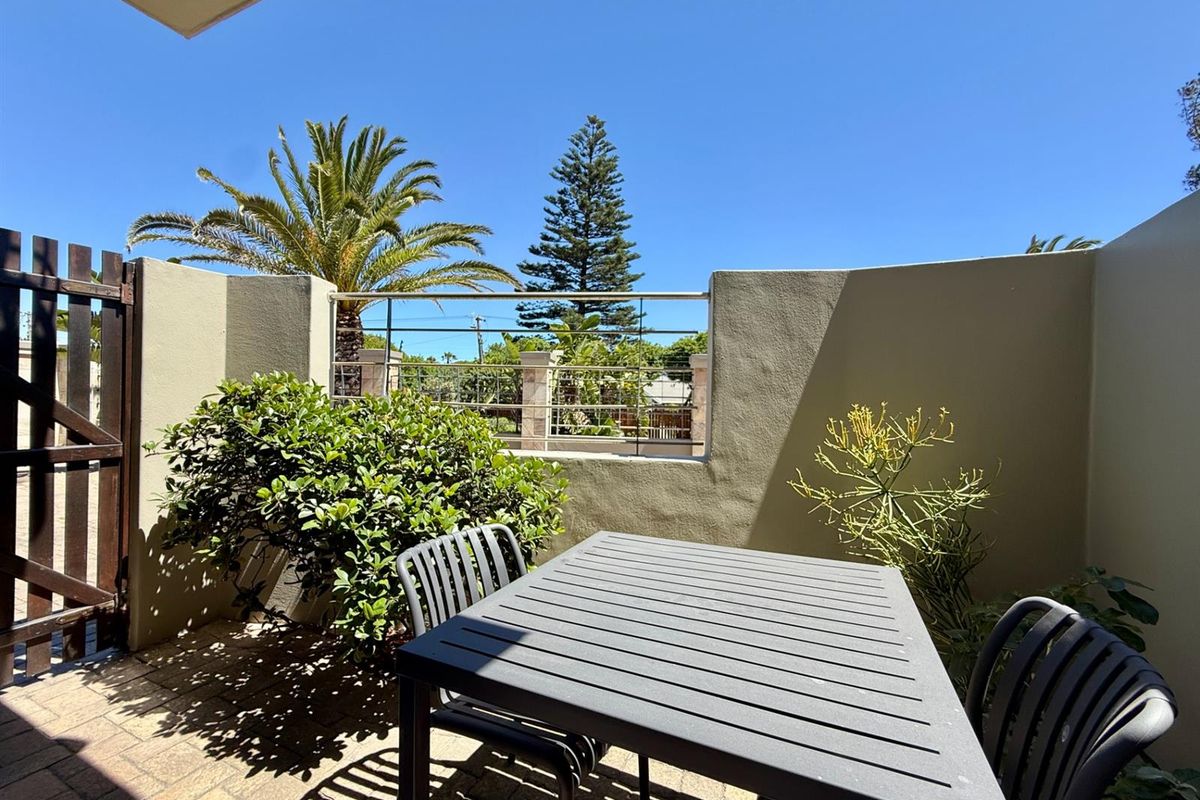 Fully Furnished Apartment To Rent in Waves Edge - Photo 4