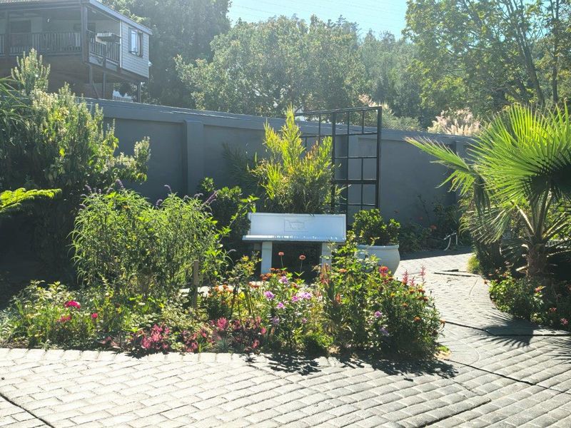 7 Bedroom House in Old Place - Photo 7