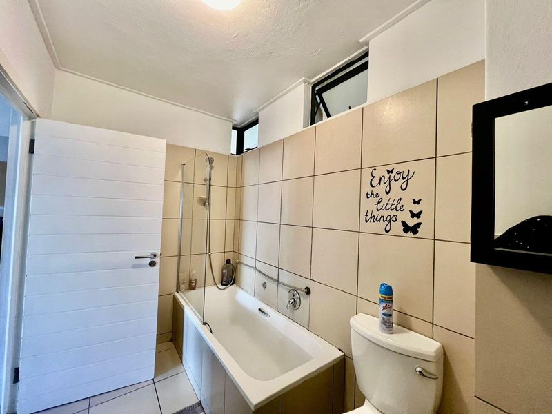 1 Bedroom apartment in Jackal Creek - Photo 9
