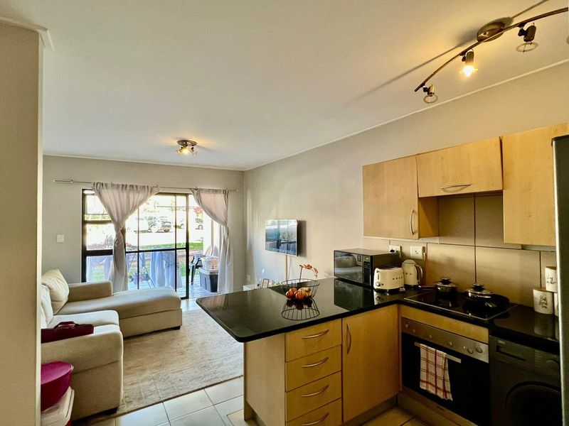 1 Bedroom apartment in Jackal Creek - Photo 4