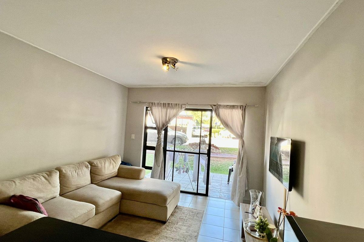 1 Bedroom apartment in Jackal Creek - Photo 2