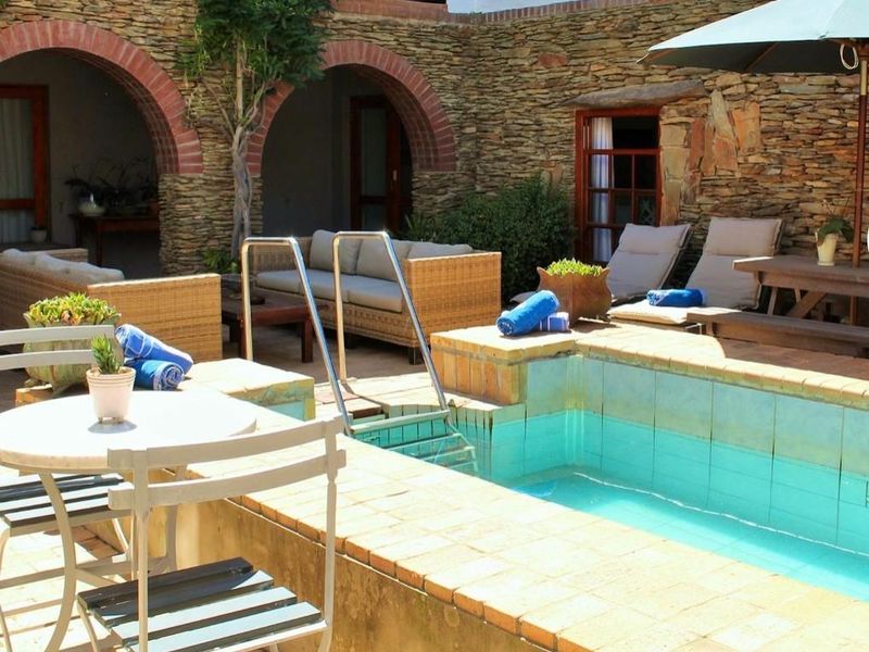 Lucrative Boutique Hotel for Sale - Where the World comes to Breathe in the Little Karoo - Photo 5