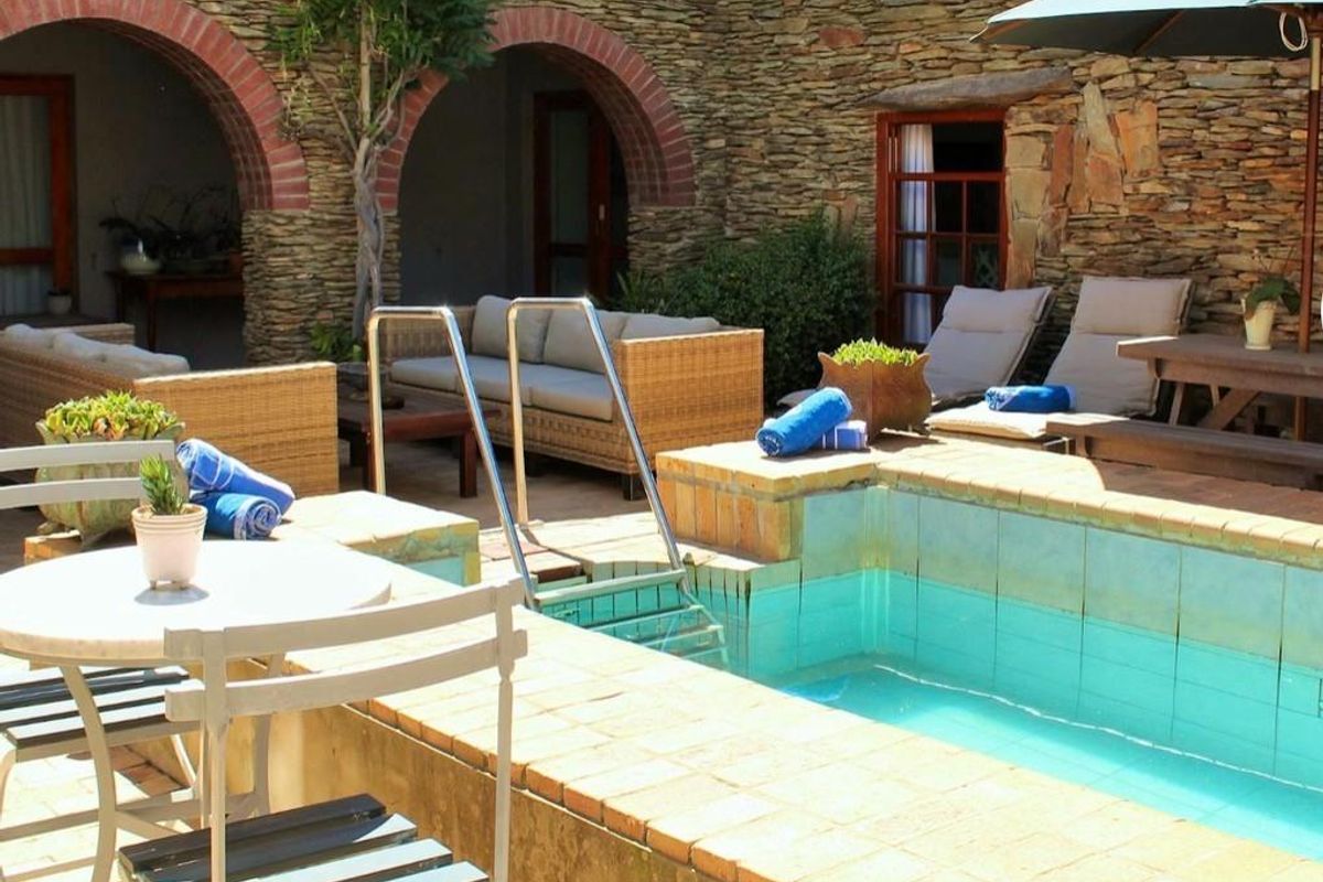Lucrative Boutique Hotel for Sale - Where the World comes to Breathe in the Little Karoo - Photo 5