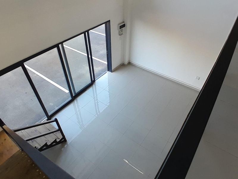 TOP QUALITY SHOWROOM/RETAIL UNIT FOR RENT IN BALLITO - Photo 8