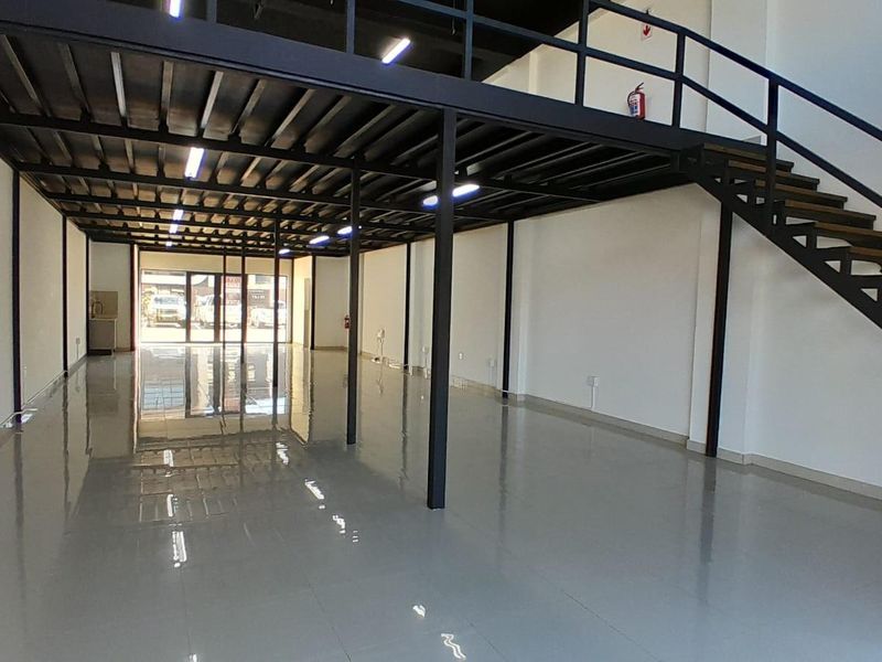 TOP QUALITY SHOWROOM/RETAIL UNIT FOR RENT IN BALLITO - Photo 4