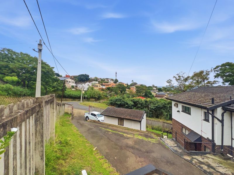 4-bedroom house for sale in Kenville, Durban, KwaZulu-Natal - Photo 2